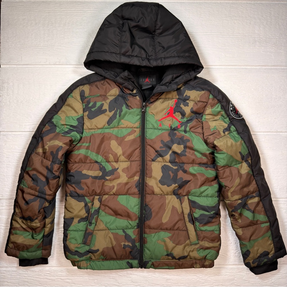 Nike Air Jordan Jumpman Camo Boys Puffer Jacket Full Zip Hooded Youth Large